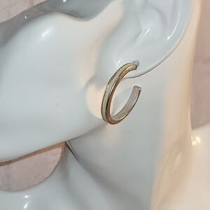 Vintage c2000 Classy Silver-Tone & Cream-Colored Enameled Hoop Earrings